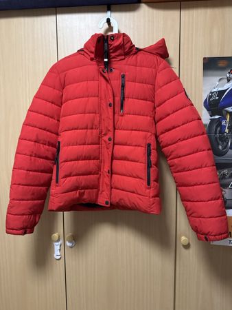 Superdry Winterjacke, Rot, Grösse 40, neu!