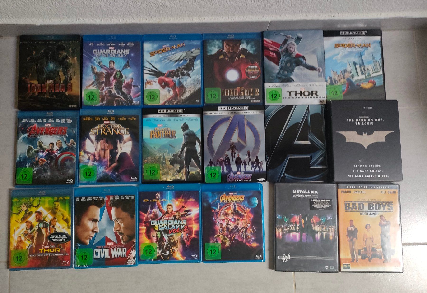 Tutti i DVDs: Marvel/DC Blu-rays & 4K UHDs - Avengers, Batman u.a. – Nuovo (secondo la descrizione) da Stachen venduto da TMCreation