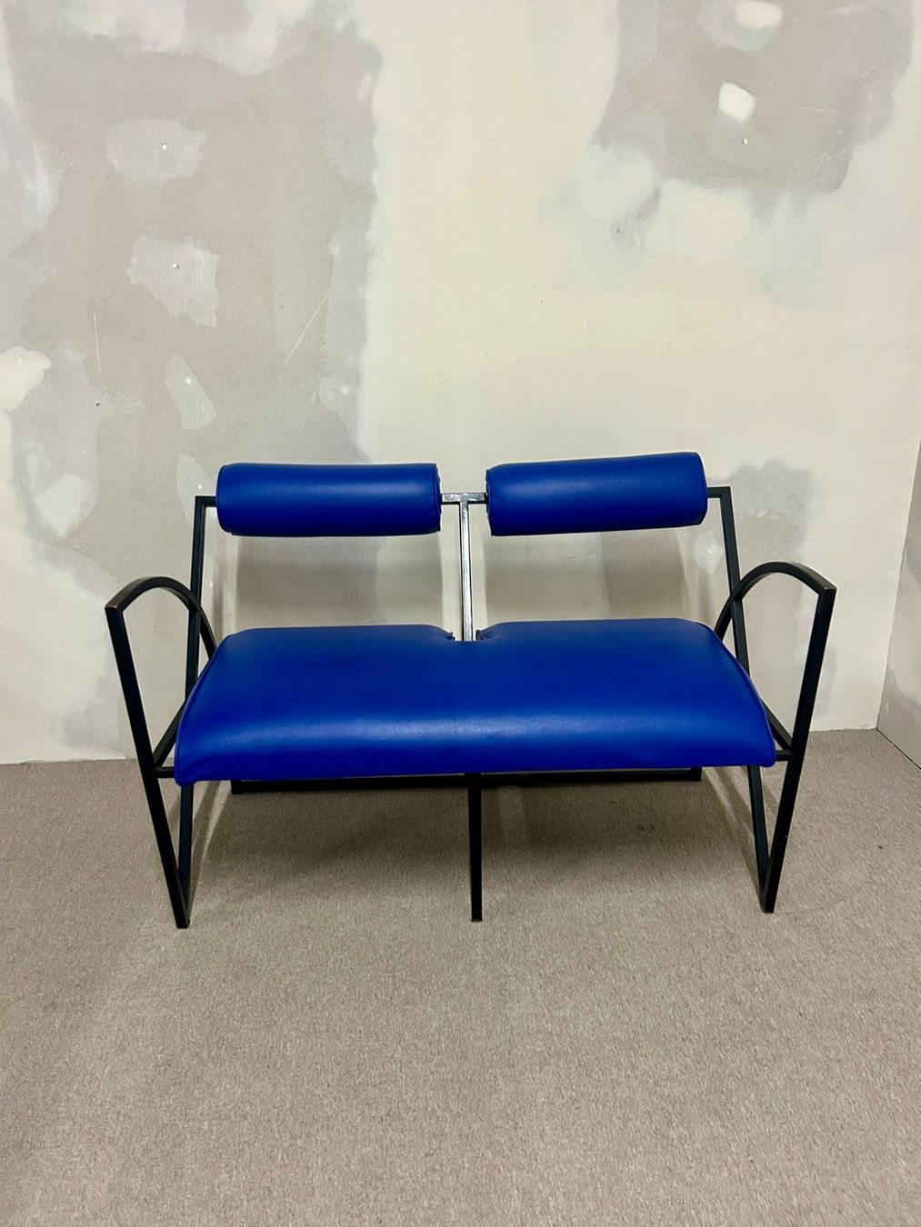 Divani: Blaue Designer Couch, Sofa, Bank 2-plätzig, Metallgestell – Usato da Rickenbach ZH venduto da Insider-Boerse 6