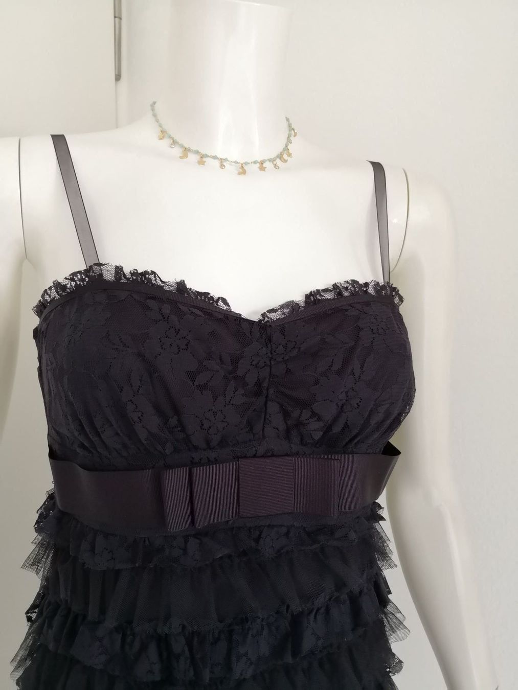 Mango Robes: 🤩MANGO RÜSCHCHEN & SPITZEN KLEID VIOLET NEU – Neuf (Voir description) à Olten par Naja-Twins-Twins 4