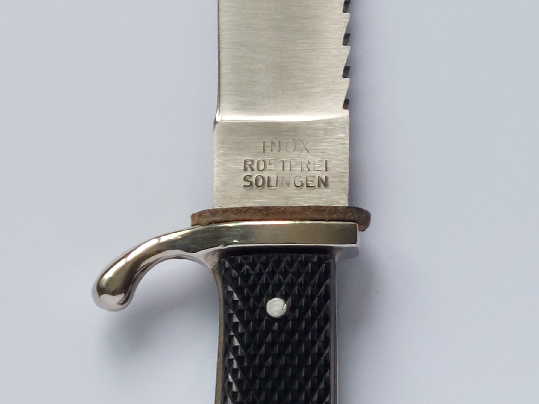 Solingen Accessoires: Fahrtenmesser Solingen mit Sägezahnung – D'occasion à Liebefeld par Helveticus6 3