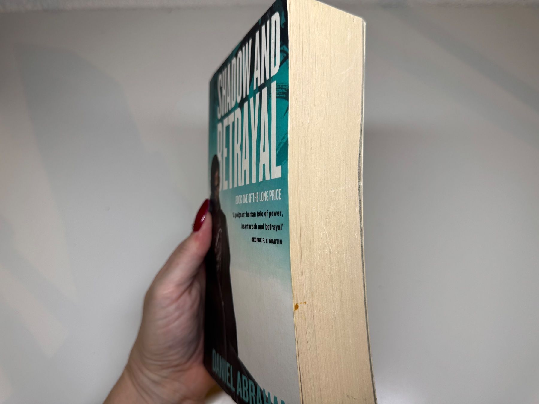 Libri: NOVEL: Daniel Abraham, Shadow and Betrayal – Usato da Grosswangen venduto da English_books 1
