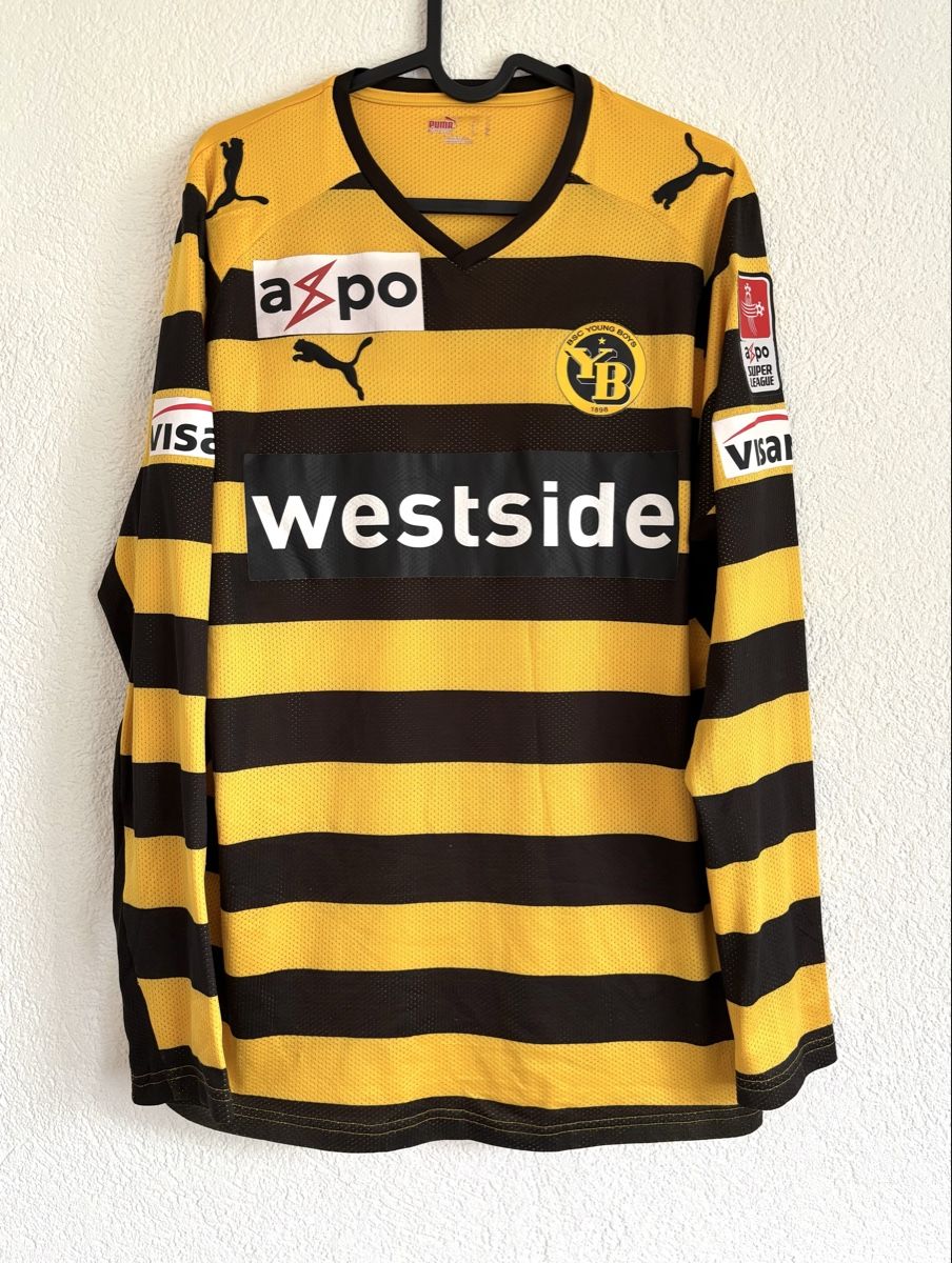Young Boys Canottiere & Pantaloni: BSC Young Boys Bern Matchworn Trikot YB Yapi – Usato da Münchenstein venduto da Casstore
