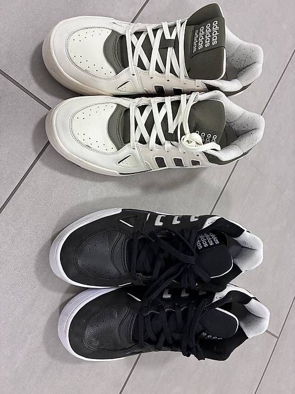 Adidas Scarpe per ragazzi: 2 Paar Adidas Schuhe neuwertig – Usato da Gelfingen venduto da Daveadams