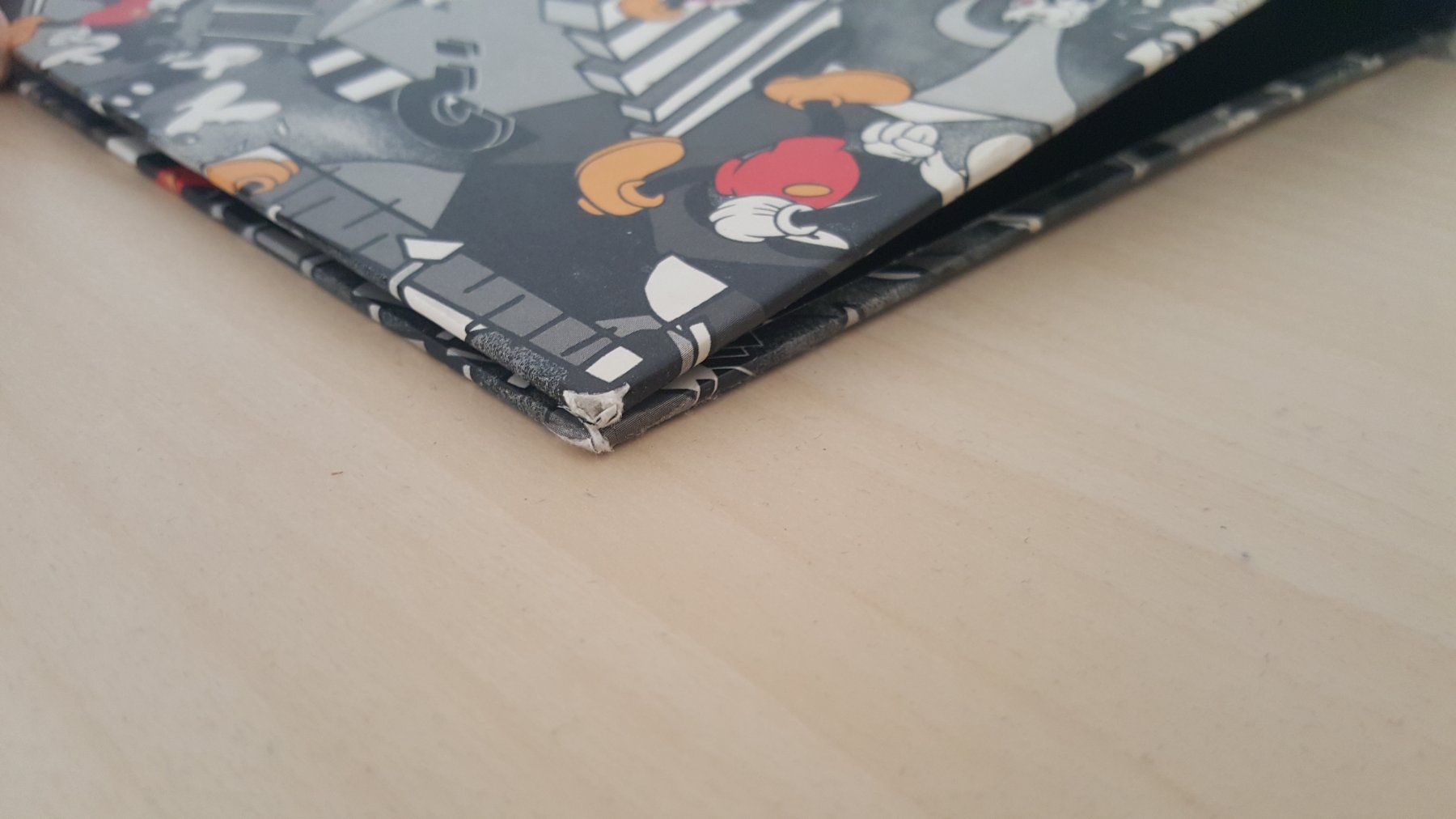 Raccoglitori: Ordner A4 "Mickey Mouse" 4cm 2 Loch – Usato da Luzern venduto da orl_fdy8 4