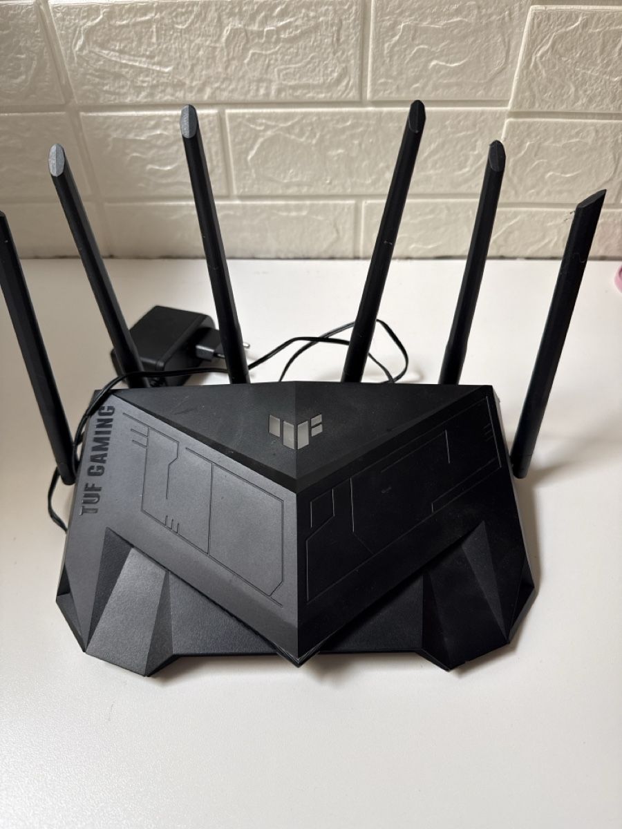 Asus Modem & Router: Asus TUF Gaming Router – Usato da Niederscherli venduto da dasbiest