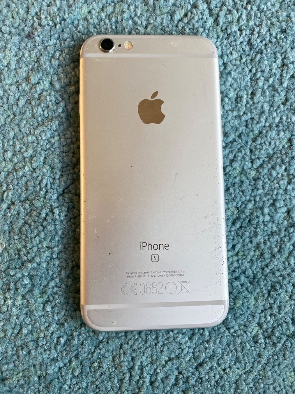 Apple Telefoni cellulari / Smartphones: iPhone 6s – Difettoso da Adliswil venduto da Busys 1