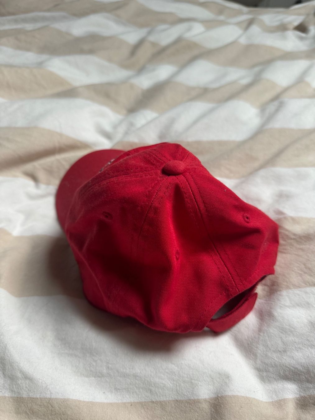 Reebok Hüte, Mützen & Caps: Patriots Mütze Rot Reebok – Gebraucht aus Trélex von stripedthrift 1
