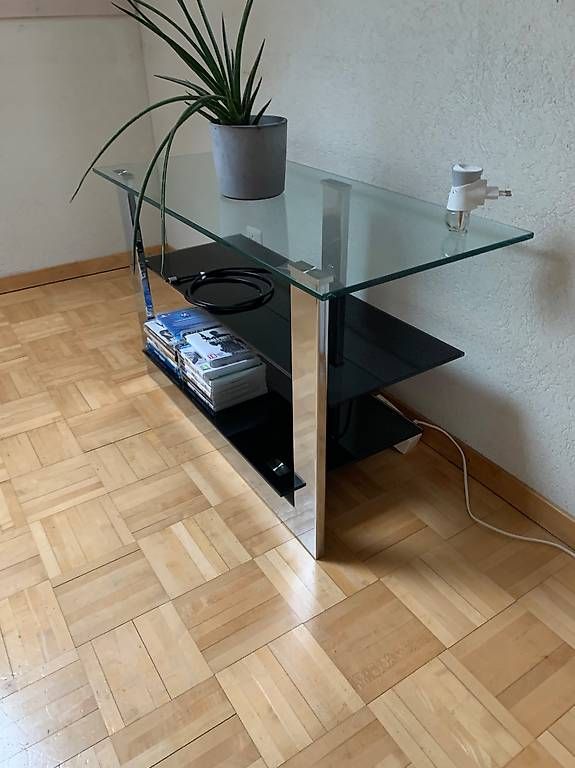TV Möbel: Fernsehmöbel aus Glas – Gebraucht aus Adligenswil von Levendeur95 3