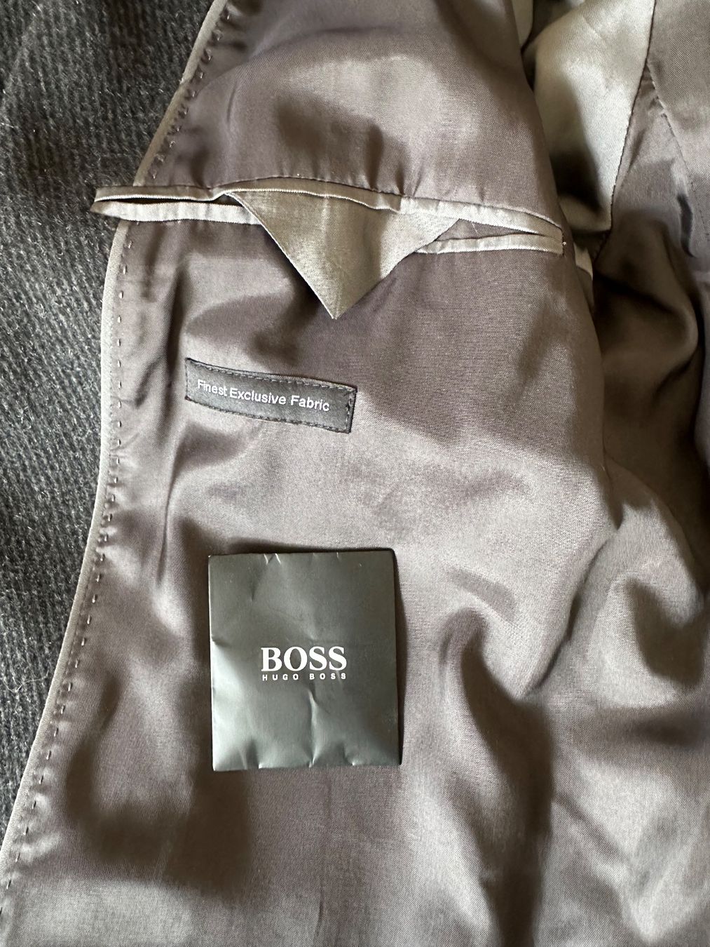 Hugo Boss Mäntel: Hugo Boss Herrenmantel – Gebraucht aus Zürich von roppongi 4
