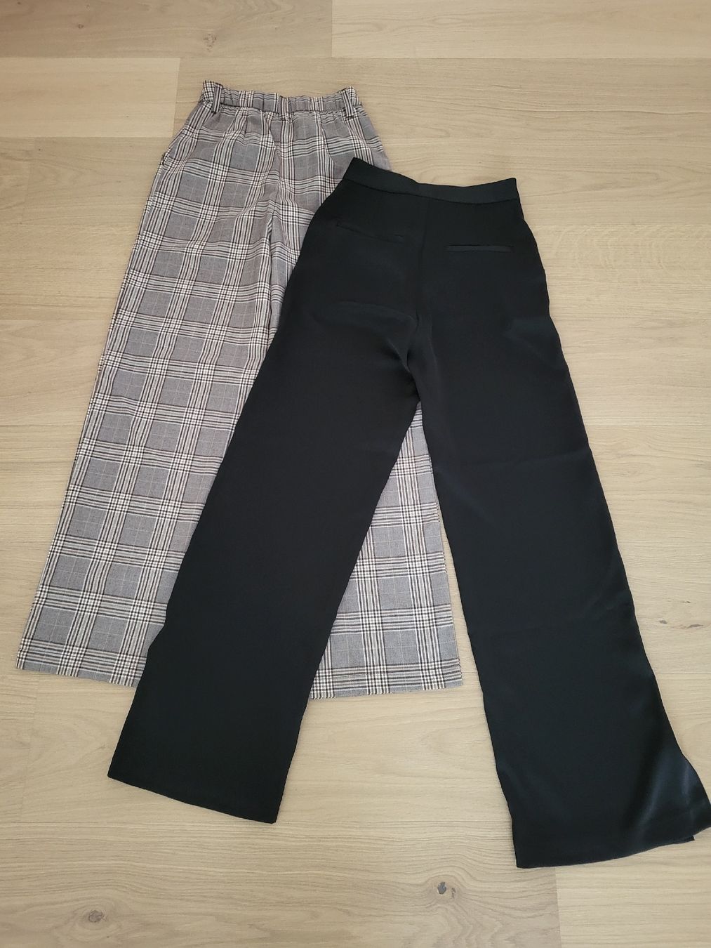 H&M Lotti & Set di vestiti: Hosen Set Mädchen – Usato da Wittenbach venduto da pambob 1