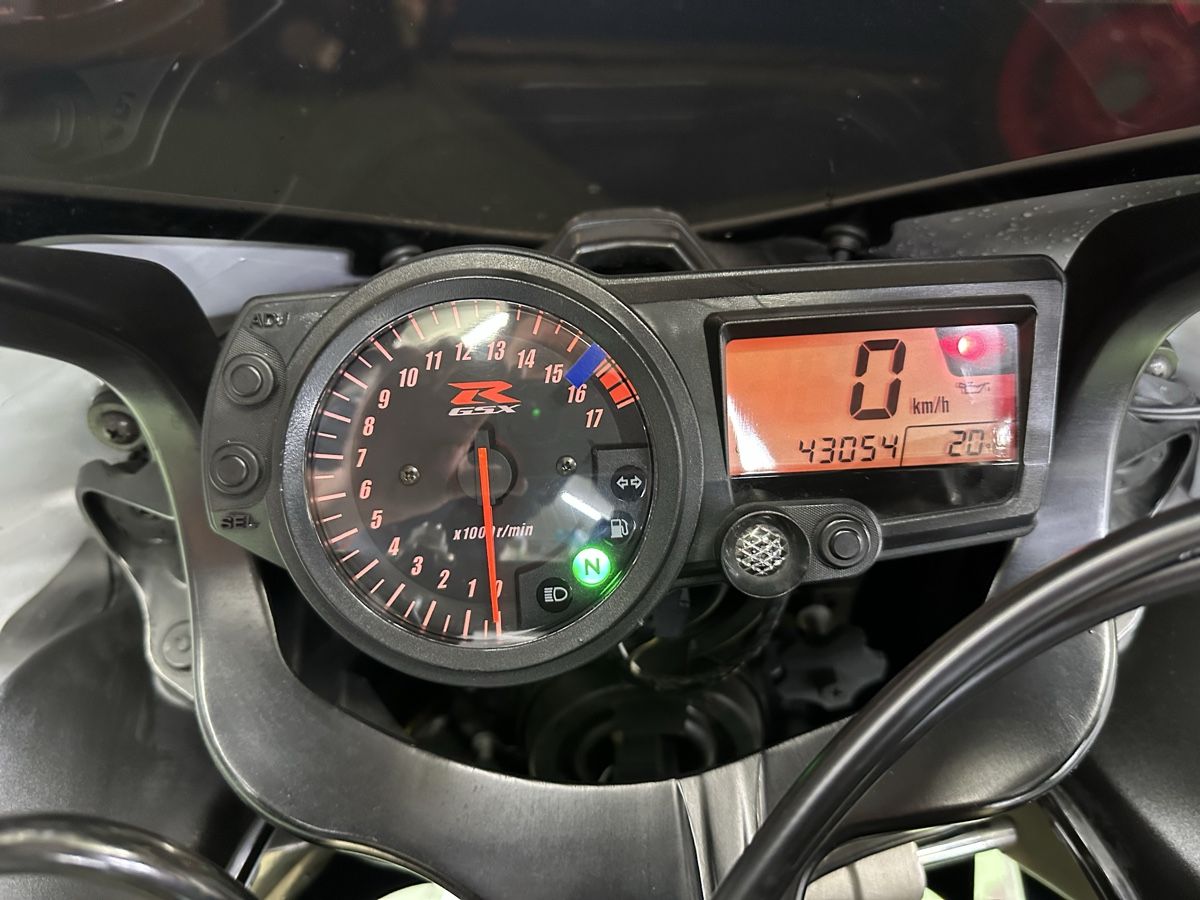 Suzuki Strada: Suzuki GSX-R600 – Usato da Freienwil venduto da pbe_td88 8