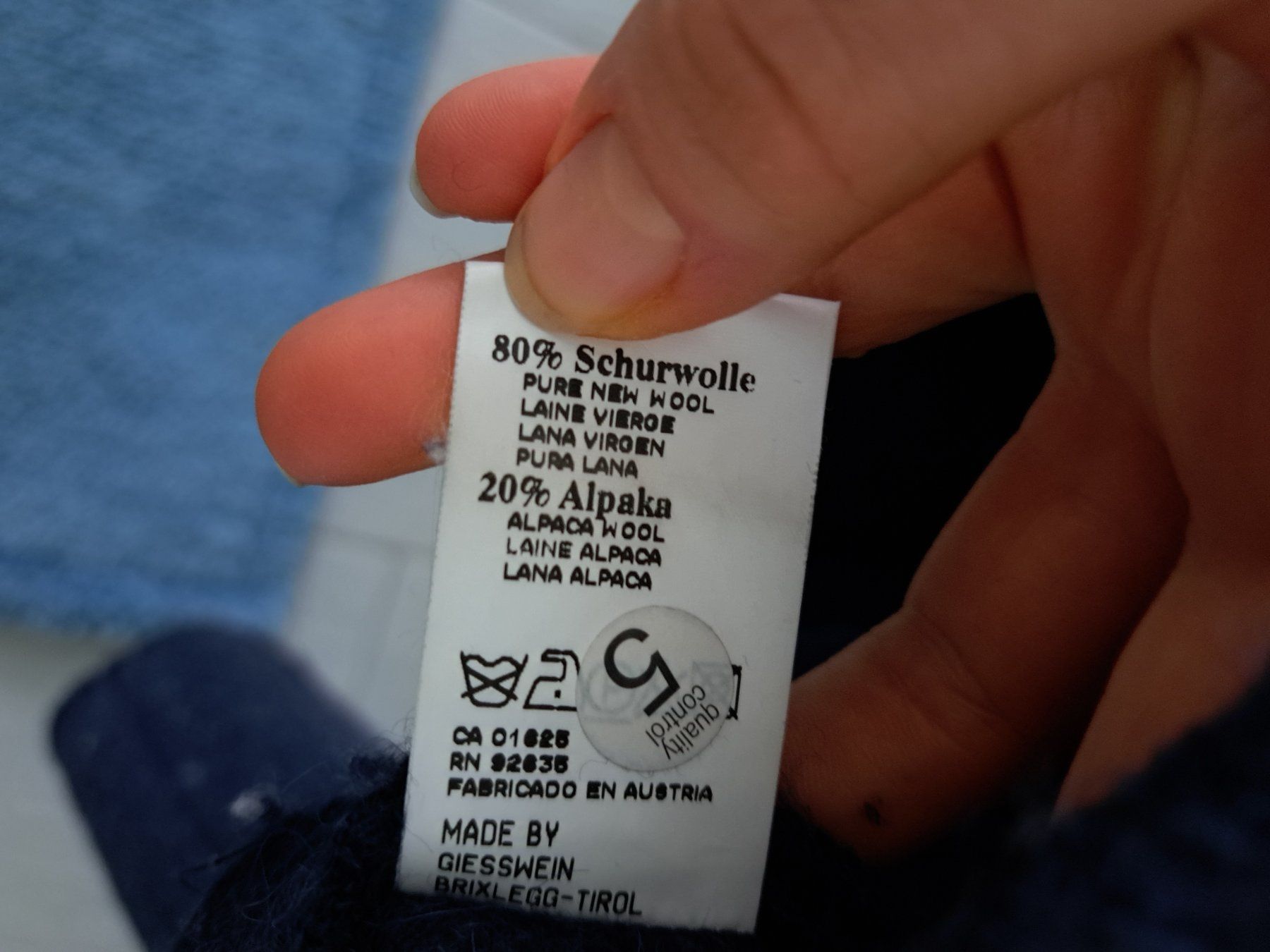 Giacche: Dunkelblauer Giesswein Blazer 38 – Usato da Bern venduto da M.J.R. 3