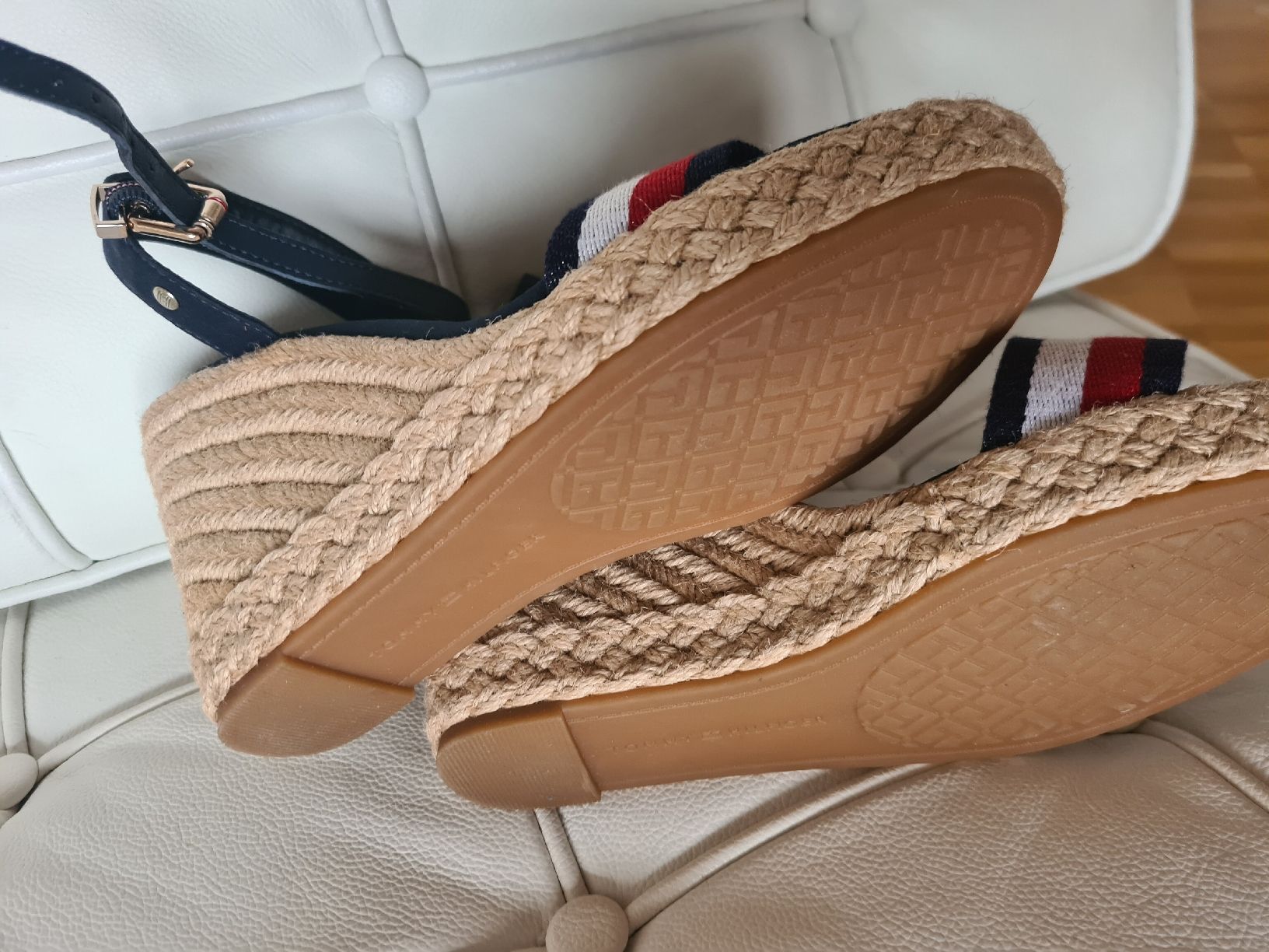 Tommy Hilfiger Damenschuhe: Thommy Hilfiger Schuhe – Gebraucht aus Ebmatingen von Gelegenheit77 4
