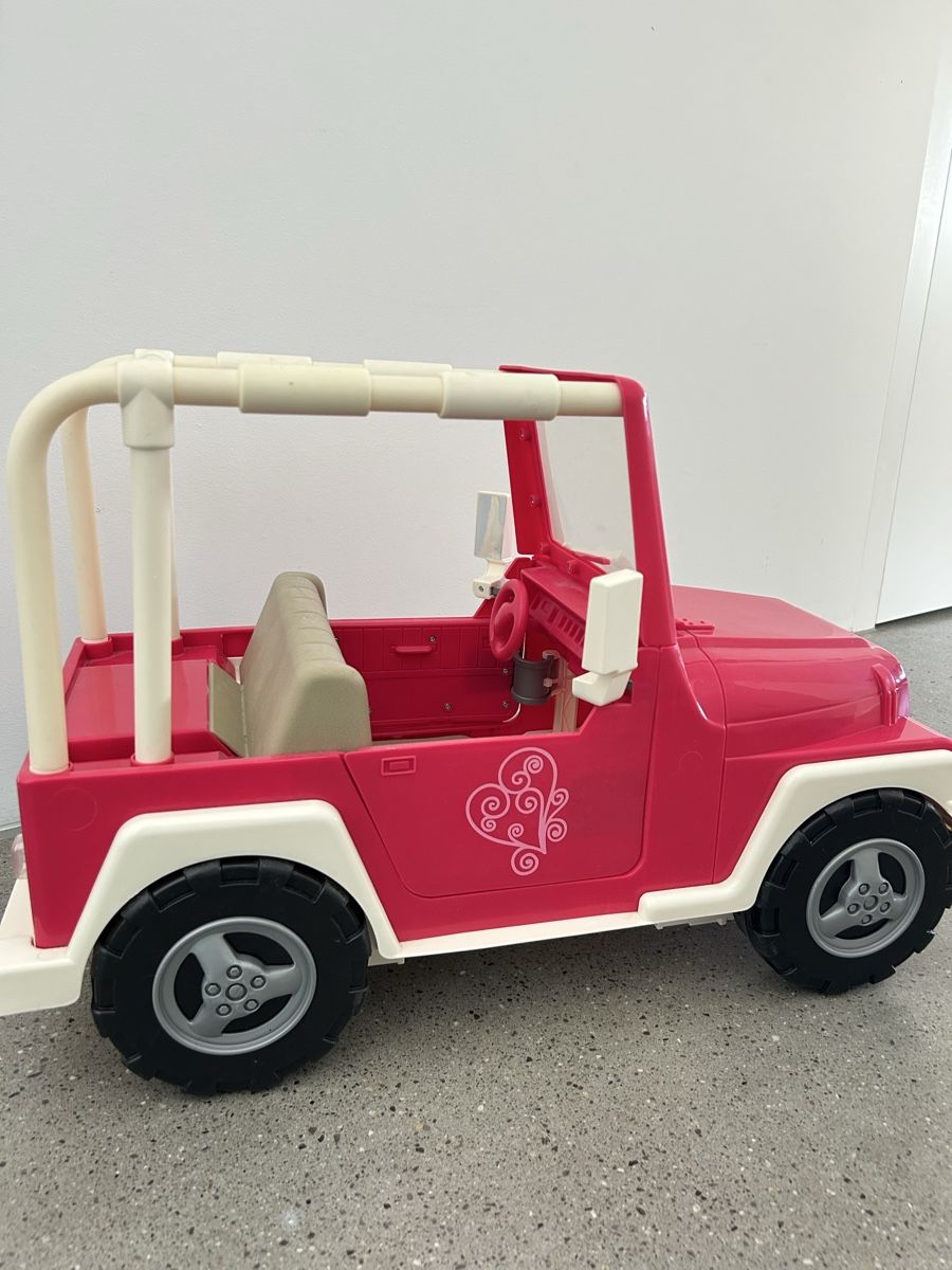 Our Generation Jouets: Our Generation Jeep  – D'occasion à Neuenkirch par sil_zz8r