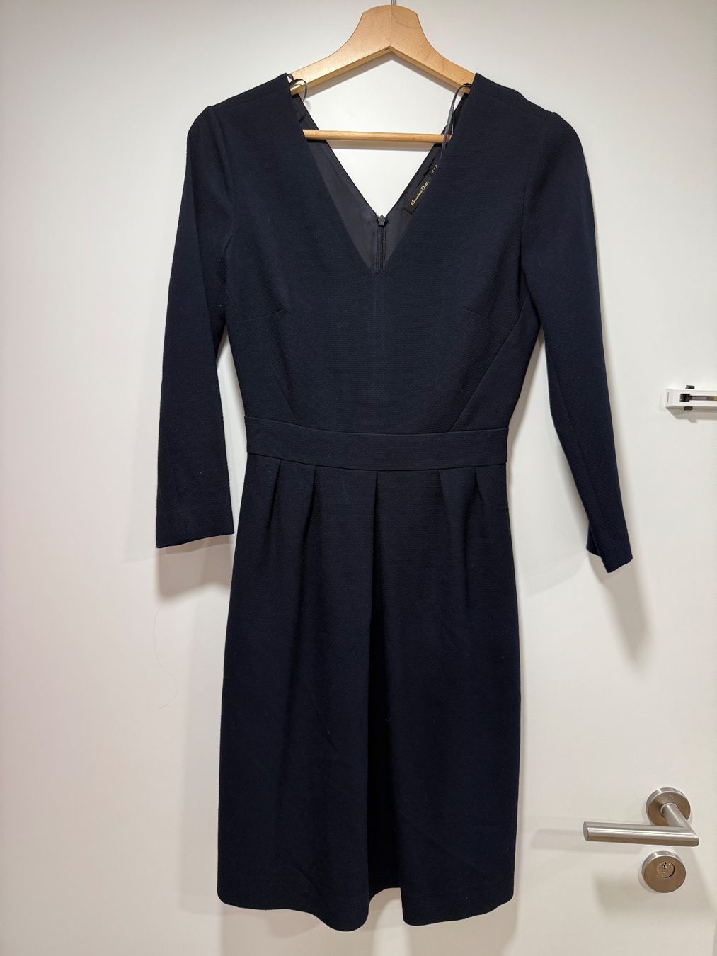 Massimo Dutti Vestiti: Massimo Dutti Kleid, dunkelblau, Gr. 34 – Nuovo (secondo la descrizione) da St. Gallen venduto da kka_l9wg