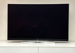 TV Loewe Stellar 65 dr+ alu matt inkl. Wandhalterung