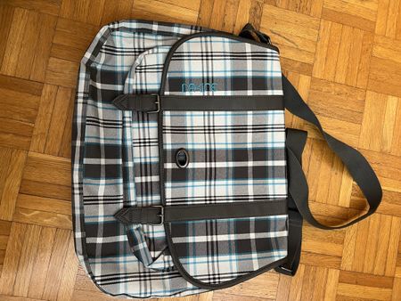 Dakine Tasche  Neu! BxHxT ca. 43x32x5cm