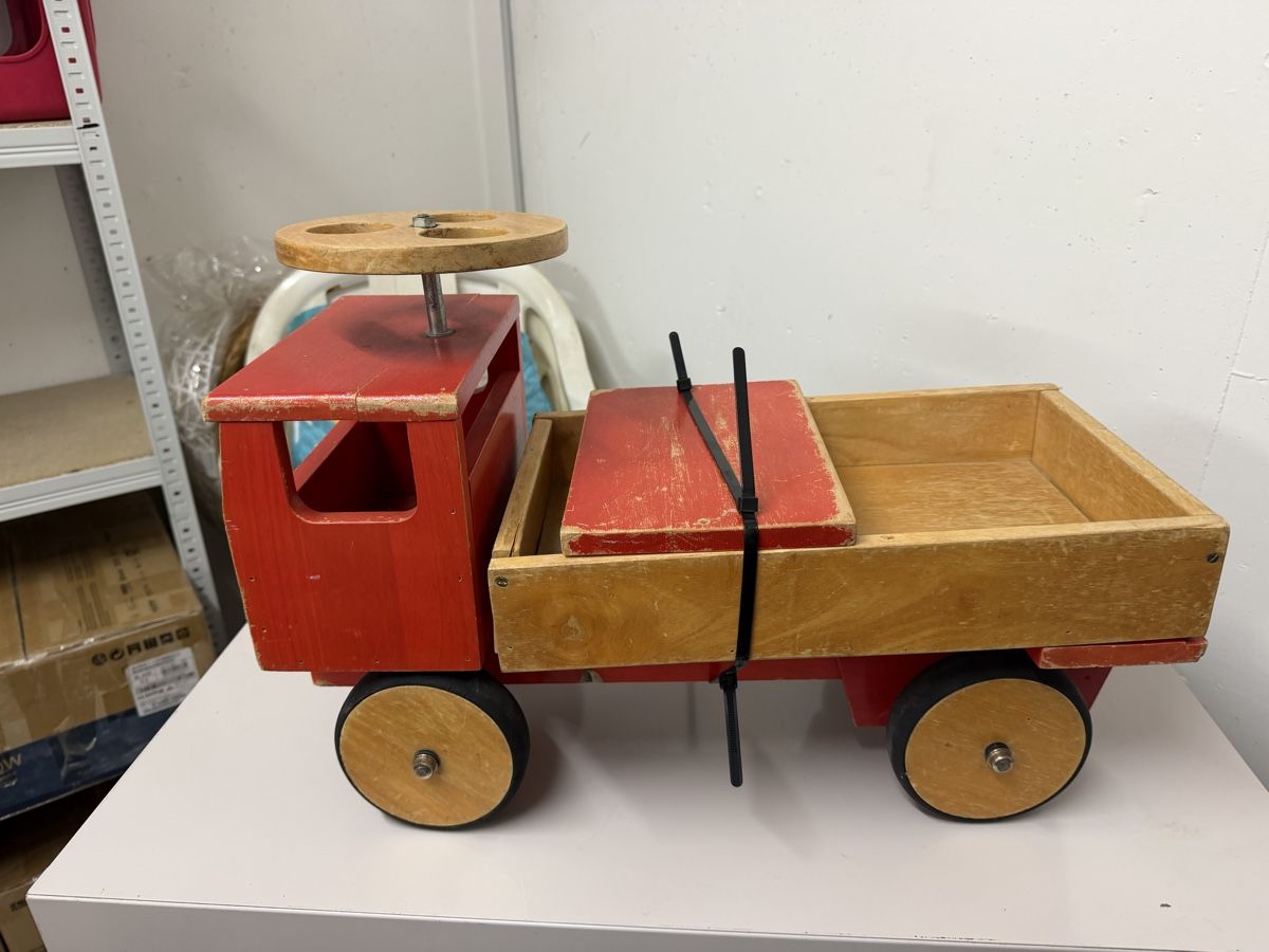 Véhicules pour enfants: Kinderlaufhilfe Lastwagen – D'occasion à Uster par oranger_pulli 2