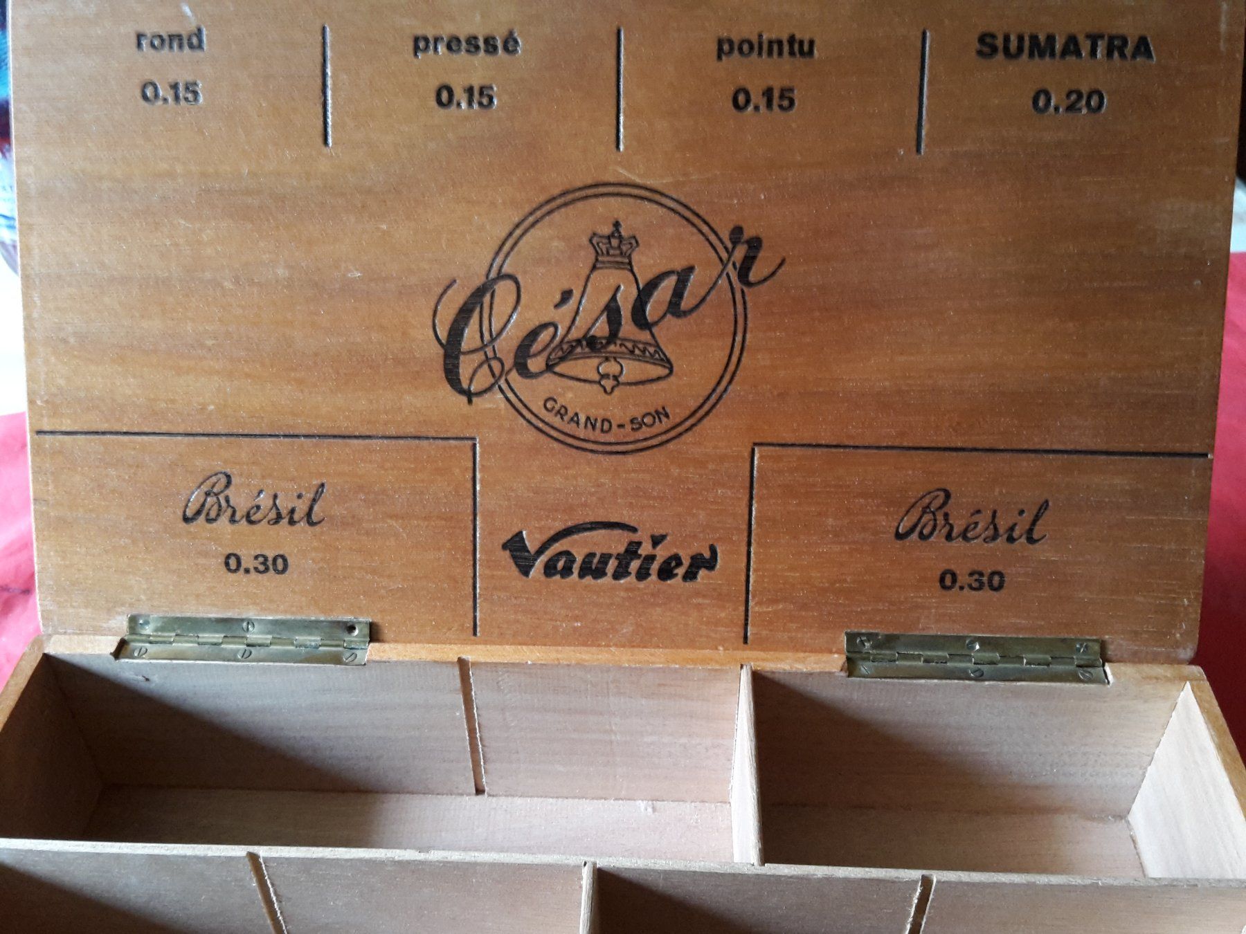 Altro in Decorazioni & Accessori: CÉSAR VAUTIER – Usato da Viganello venduto da Priska.c 1