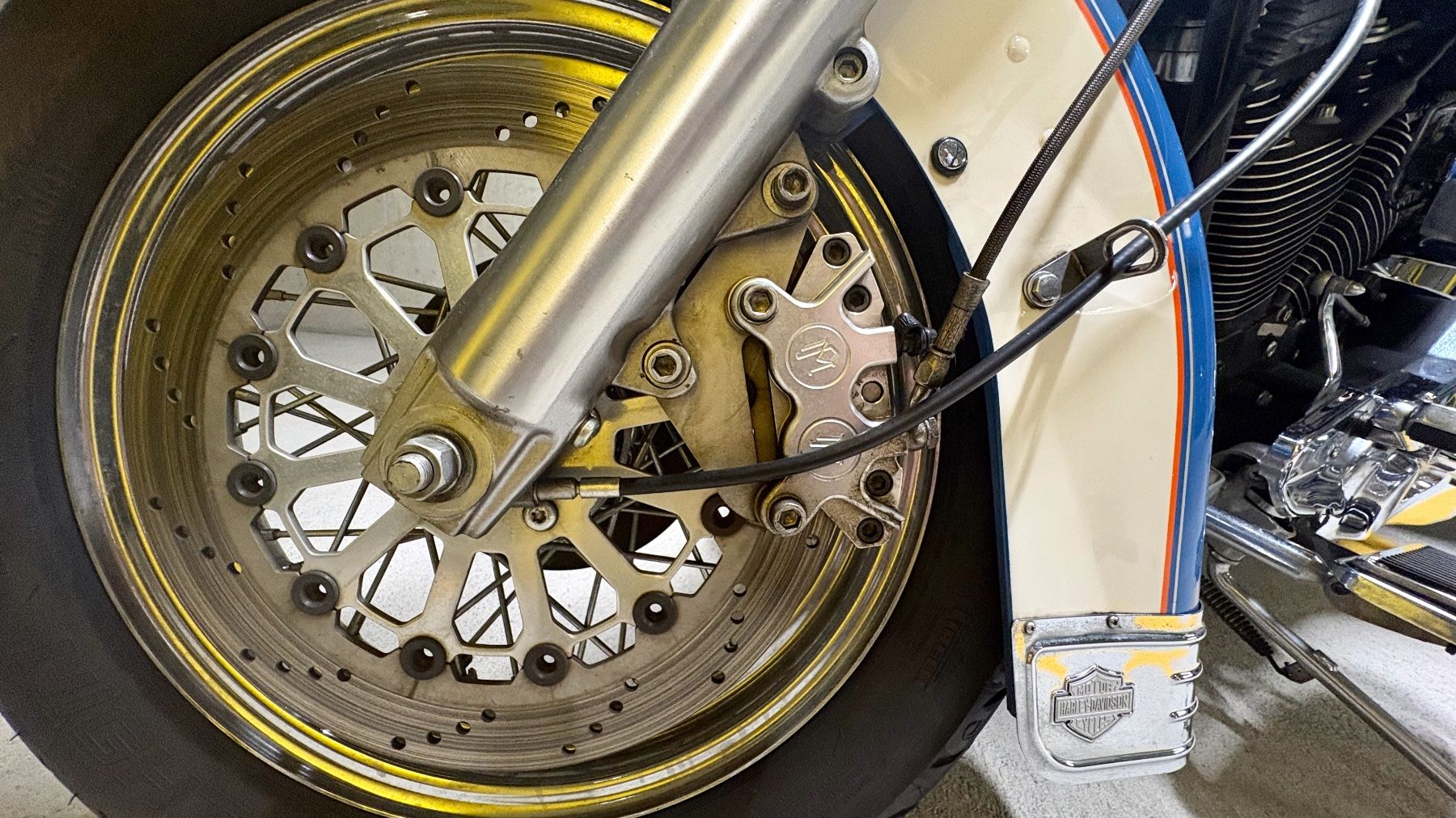 Harley-Davidson Chopper: HARLEY DAVIDSON Heritage Softail FLSTN 1995 – Usato da Brione s. Minusio venduto da ticinosell 8