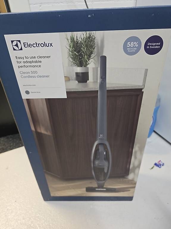 Aspirapolveri & Accessori: Elektrolux Staubsauger – Nuovo e nell'imballaggio originale da Raperswilen venduto da FabiE