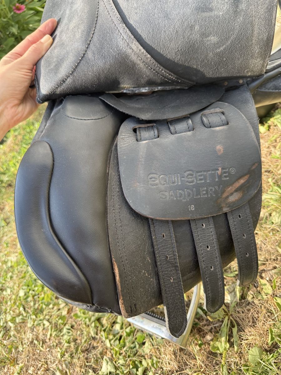 Sattel & Sattelzubehör: Sattel  – Gebraucht aus Beckenried von car_7d2w 6