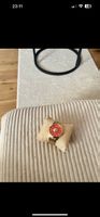 Armbanduhr Versace V-Motif goldfarben rotes Zifferblatt