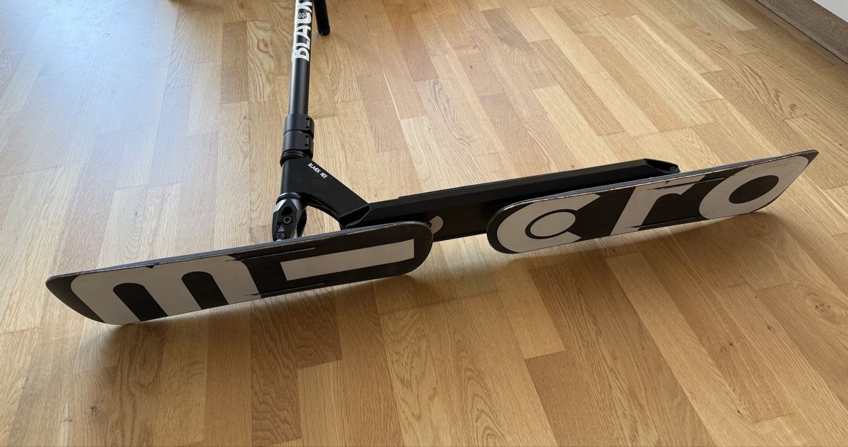 Micro Kickboard: Micro Snow Scooter Black Ice – Usato da Zürich venduto da LW-C-137 4