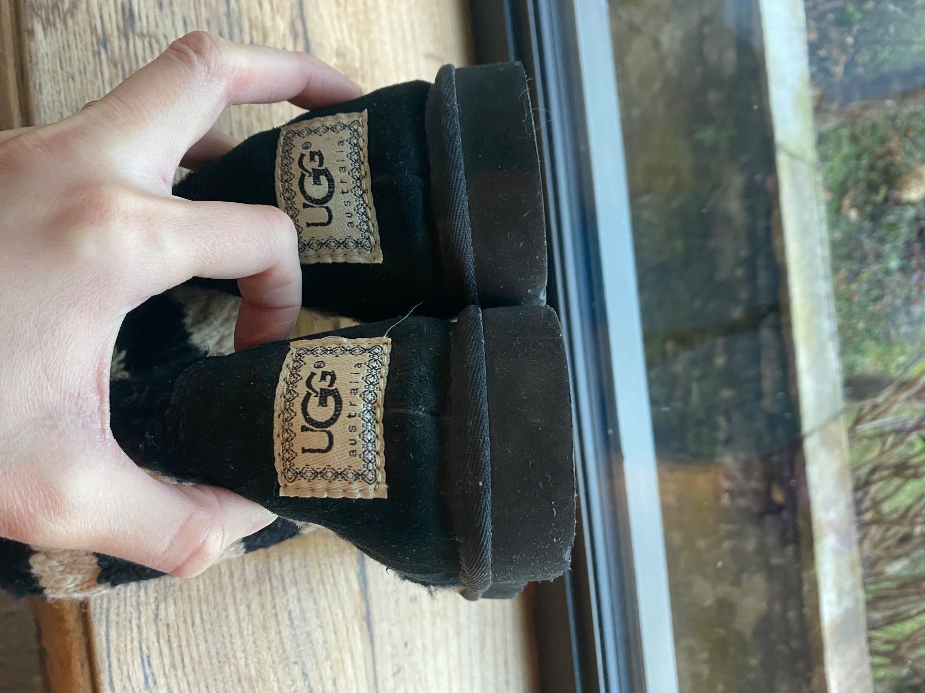 Ugg Scarpe da donna: Stivali Ugg zebrati – Usato da Davesco-Soragno venduto da Chichijango 4