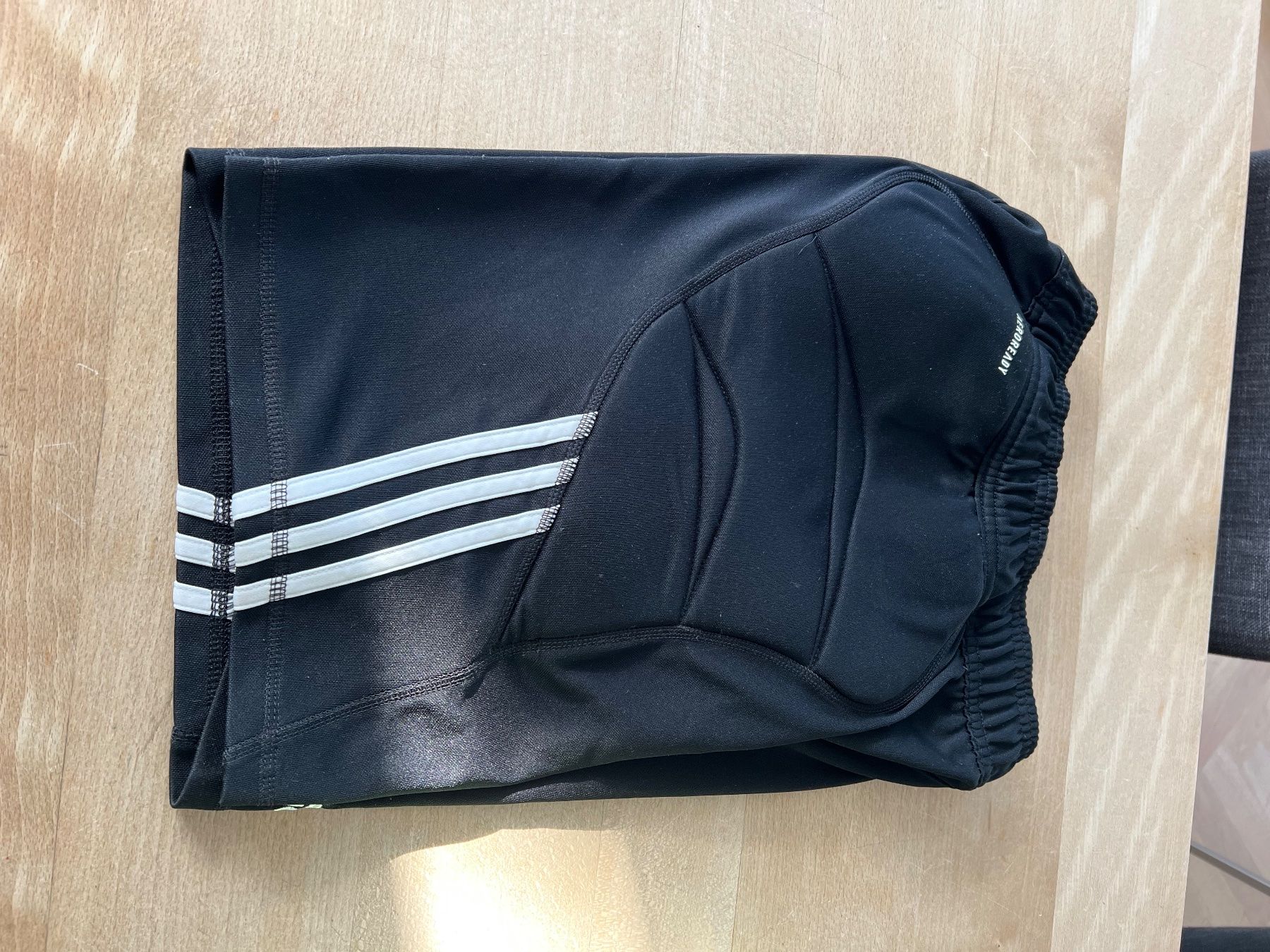 Adidas Pantaloni: Goalie Fussballhose – Usato da Thun venduto da Alfonsadimonsa 1
