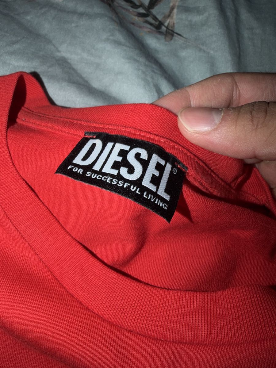 Diesel Kleiderpakete: 3 T-shirts Diesel, M – Gebraucht aus Arbedo von sha_pv58 4