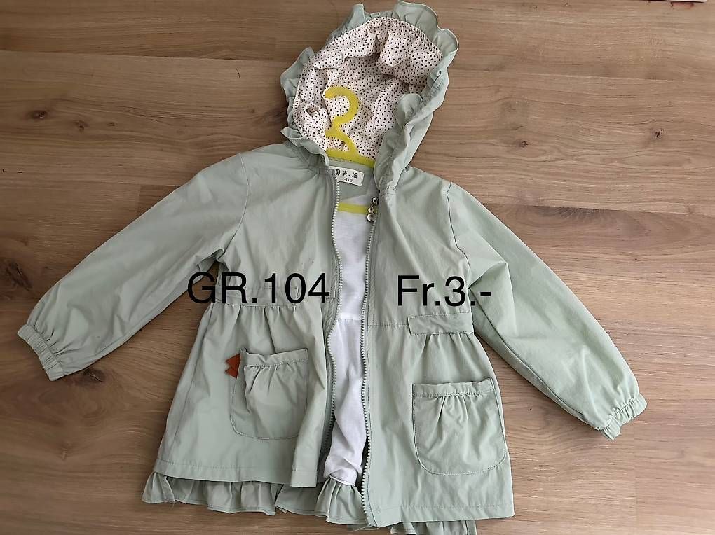 Giacche & Cappotti: Mädchen Jacke GR.104 – Usato da ramsen venduto da win_vtw2 1