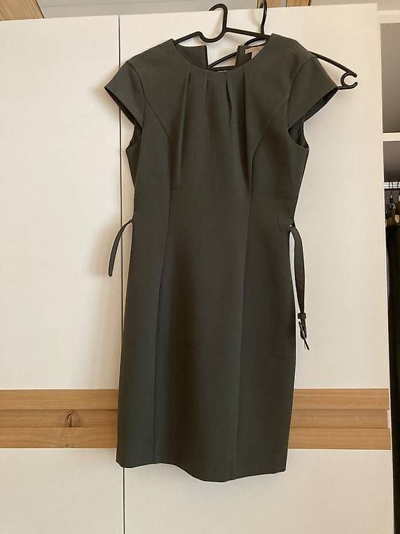 H&M Kleider: Robe H&M 38 – Gebraucht aus Aproz (Nendaz) von stbornet