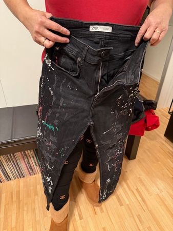 Zara Jeans Damen Gr. 38 Farbe Schwarz Used Look