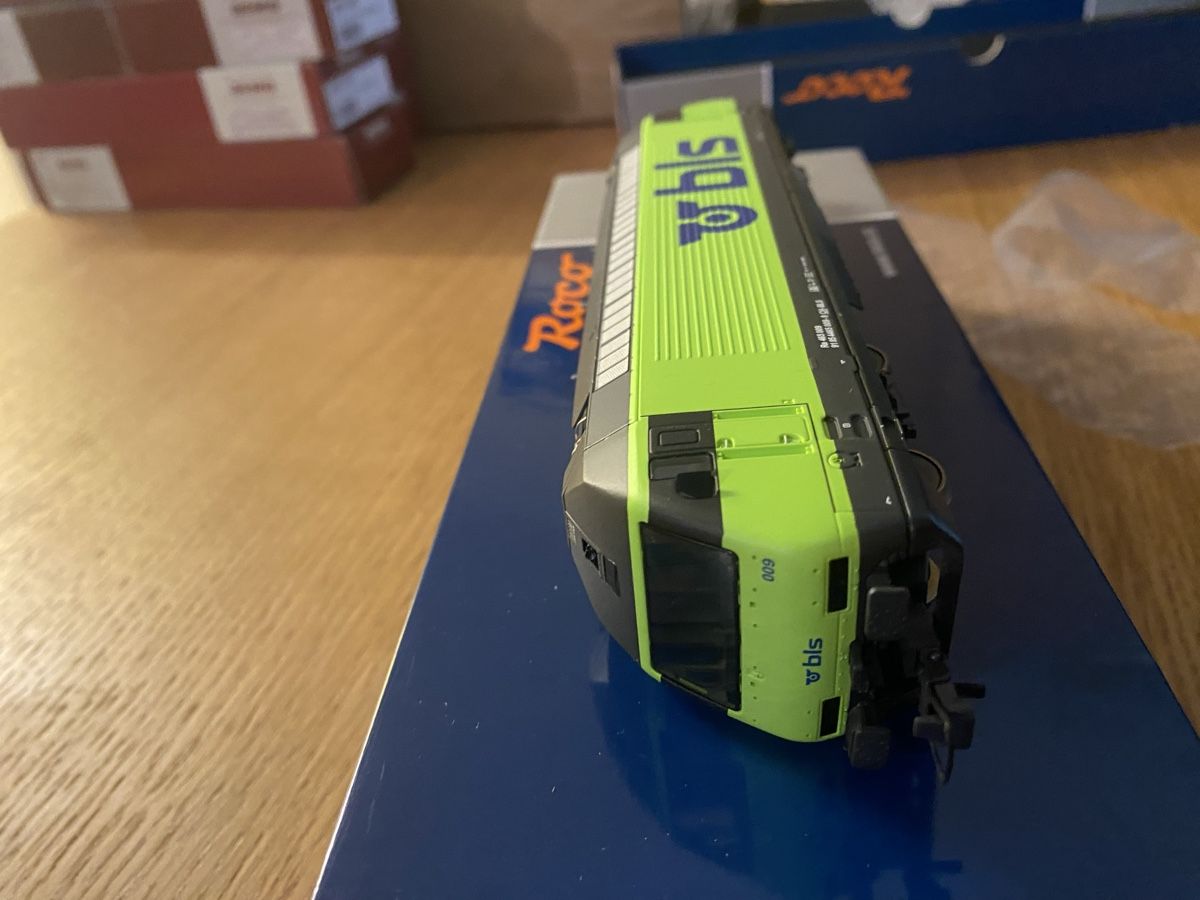 Roco Modellini di ferrovie: BLS Zugset – Nuovo e nell'imballaggio originale da Alpnach Dorf venduto da cam_6lp5 2
