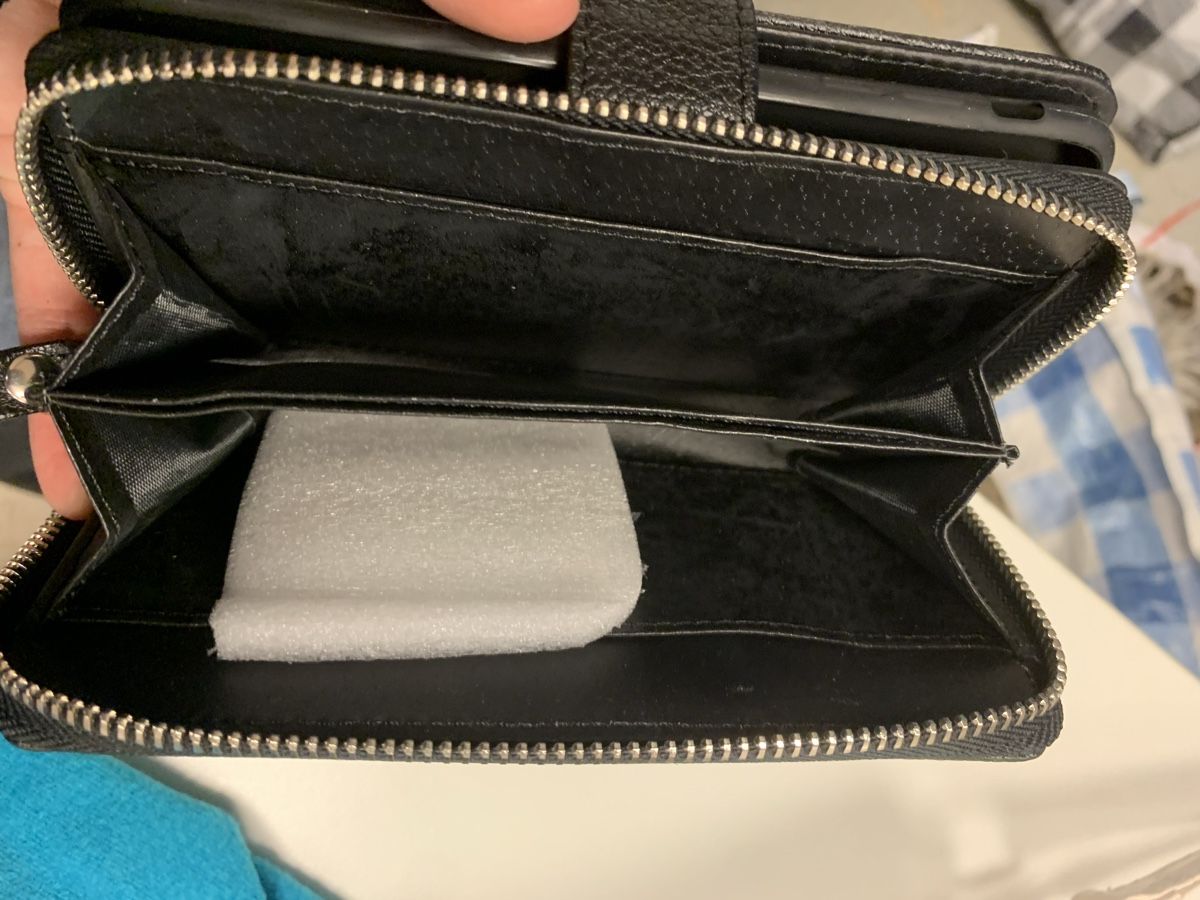 Portafogli: Porte monnaie / coque téléphone noir – Nuovo e nell'imballaggio originale da Montreux venduto da iza_peche8 3