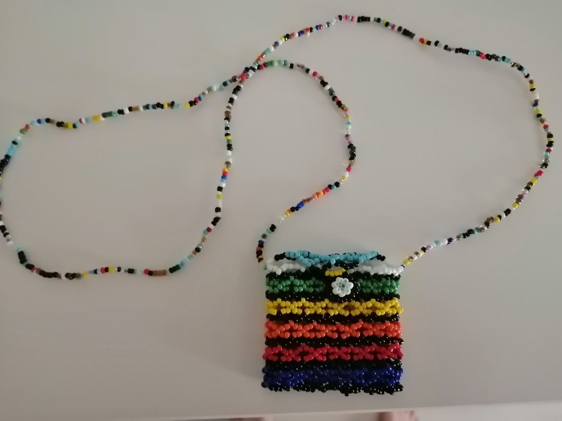 Catenine: Rocalliersperlen Kette mit Täschchen – Usato da Nunningen venduto da mochflo 7