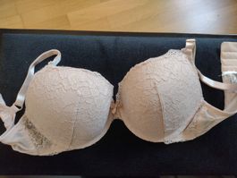 Lace bra "push up", size 36E-F