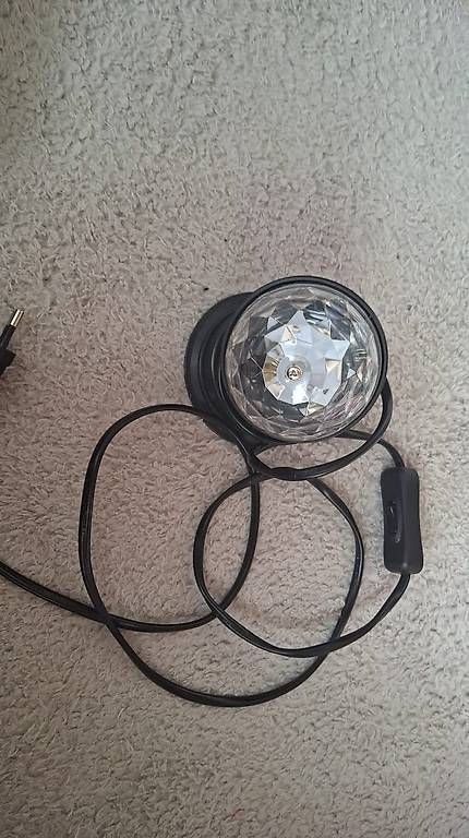 Lampade: Discokugel – Usato da Stalden (Sarnen) venduto da minusch015