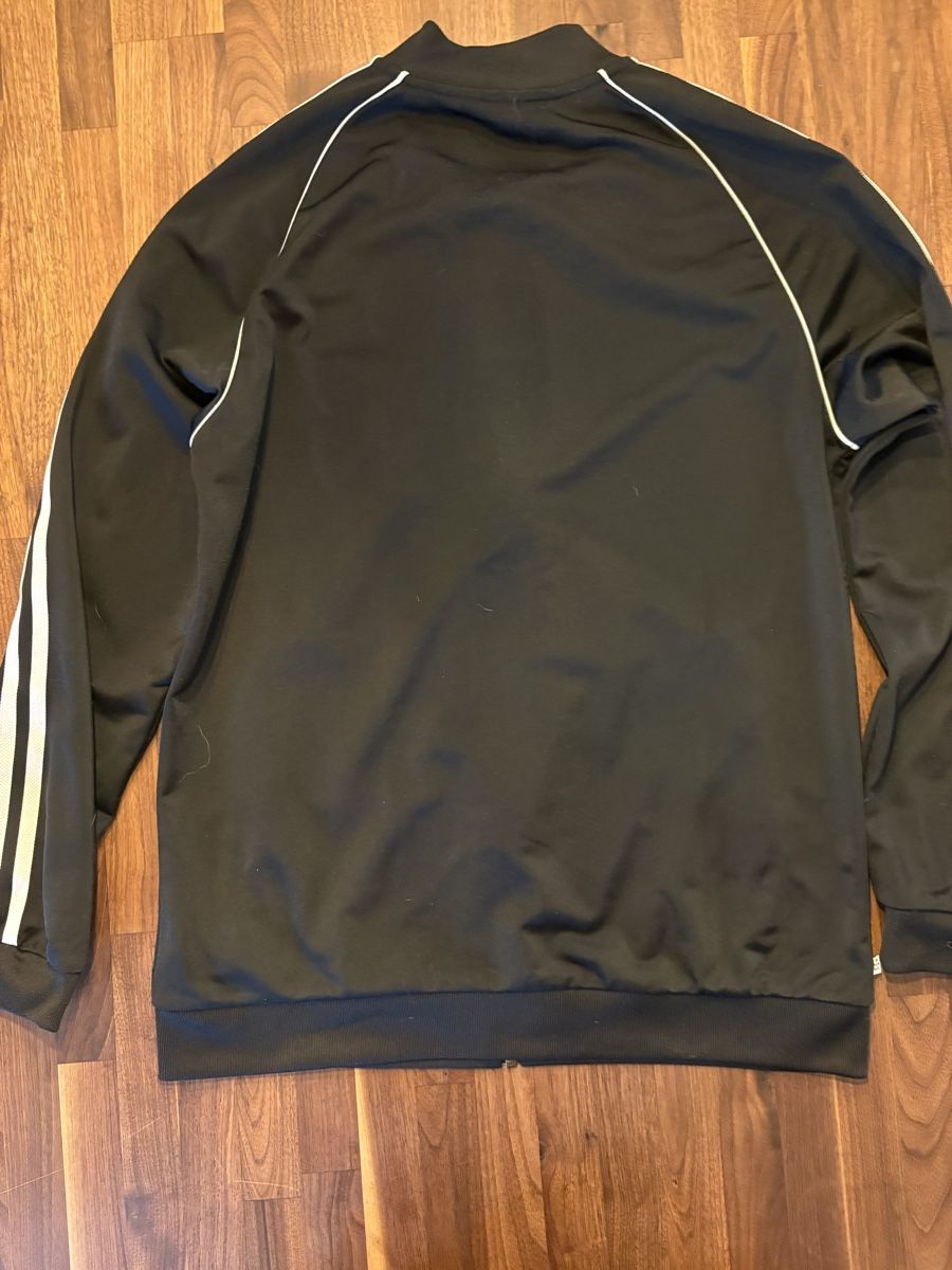 Vestes: Adidas Sweatjacke  – D'occasion à Winterthur par Winti_Deal 2
