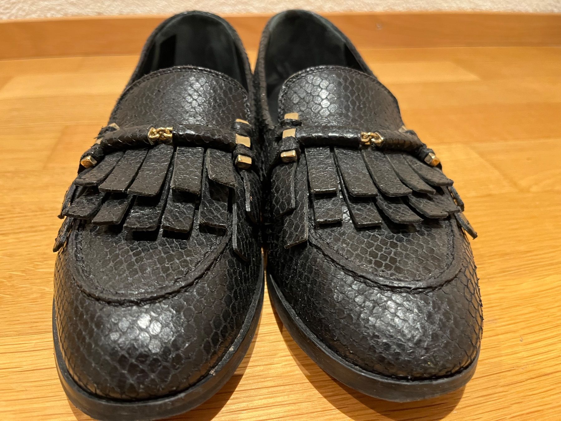 Scarpe da donna: Donna Carolina Leder Mokassin schwarz Gr39 – Usato da Wollerau venduto da bri_s9qv 4