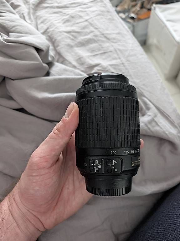 Appareil photo: Nikon D5000 Spiegelreflexkamera – D'occasion à Lupsingen par rnbmusic 1