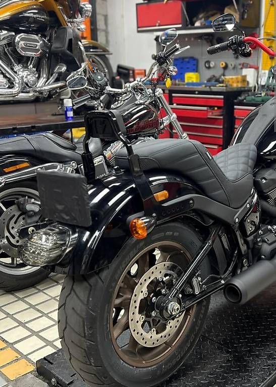 Tutti i ricambio per moto: Sissybar Harley Clubstyle softail – Usato da Biel-Benken BL venduto da Tizi218