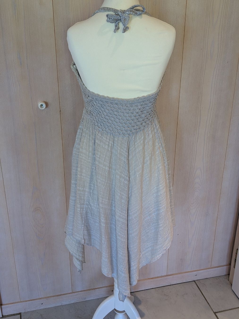 Vestiti: Schönes Kleid – Usato da Ursenbach venduto da andrea_ 1