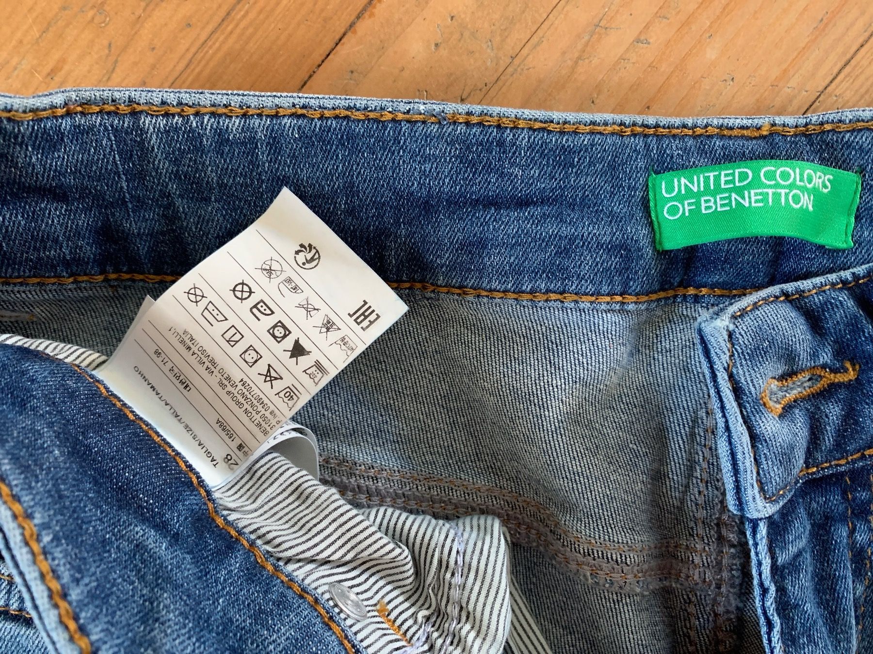 Benetton Jeans: Benetton Jeans – Usato da Amriswil venduto da rah_hd2j 1