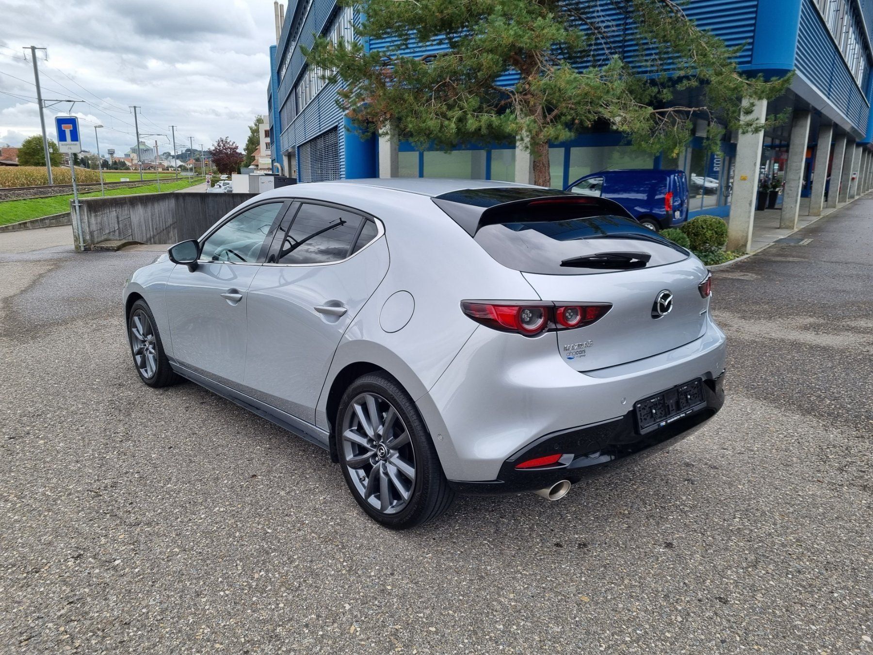 Mazda Automobili: Mazda 3  M-Hybrid 180 Revolution – Usato da Schaffhausen venduto da Buell1125CR 1