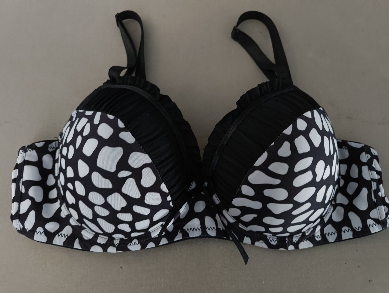 Altra biancheria intima: pushup BH 90 C top Zustand  – Usato da Flawil venduto da elenor05