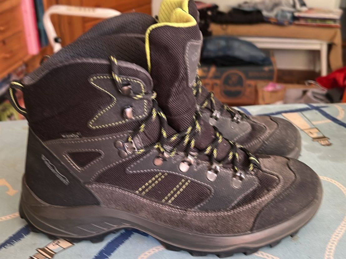 Scarpe da uomo: Trekkingschuh Weissenstein Gr 44 – Usato da Basel venduto da Winniepuuh 4
