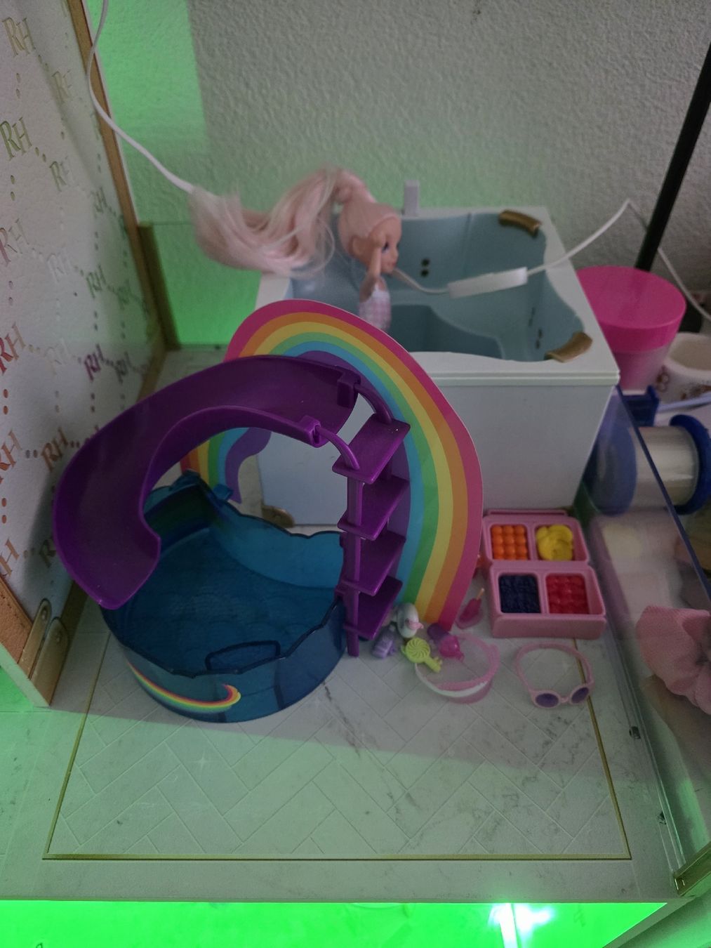 Case e mobili per bambole: Rainbow High Puppenhaus – Usato da Dagmersellen venduto da coo91 6
